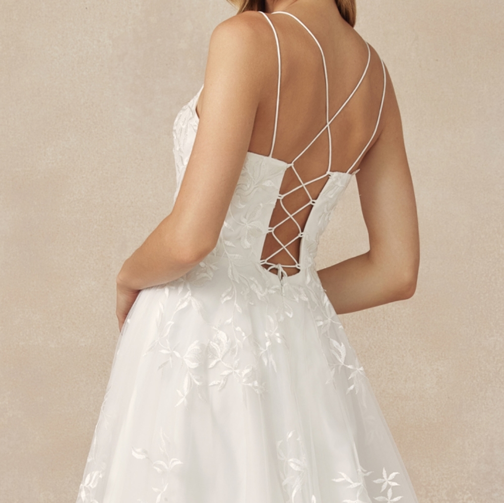 COPY - Wedding dress - Picture 5 of 6